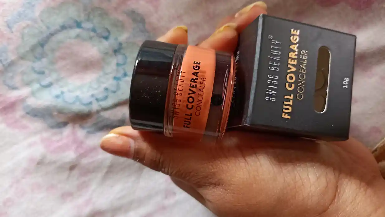 Swiss Beauty Flüssig-Concealer Orange 09 - Leichte Formel Mit Voller Abdeckung, Mattem Finish - 5,6 G Für Alle Hauttypen
