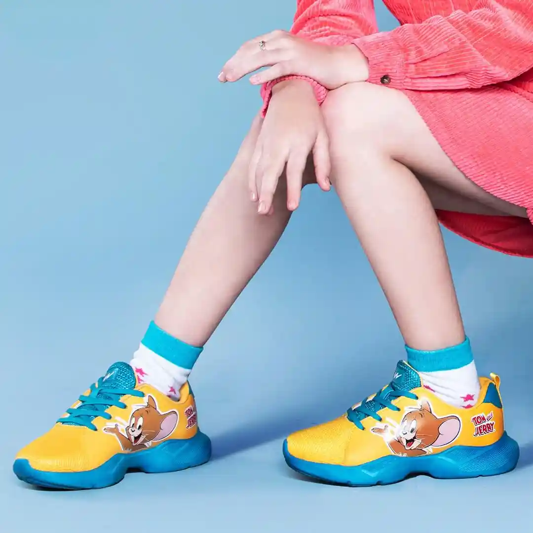 Buy Campus Kids Red Tom Jerry Printed Mesh Running Marking Shoes