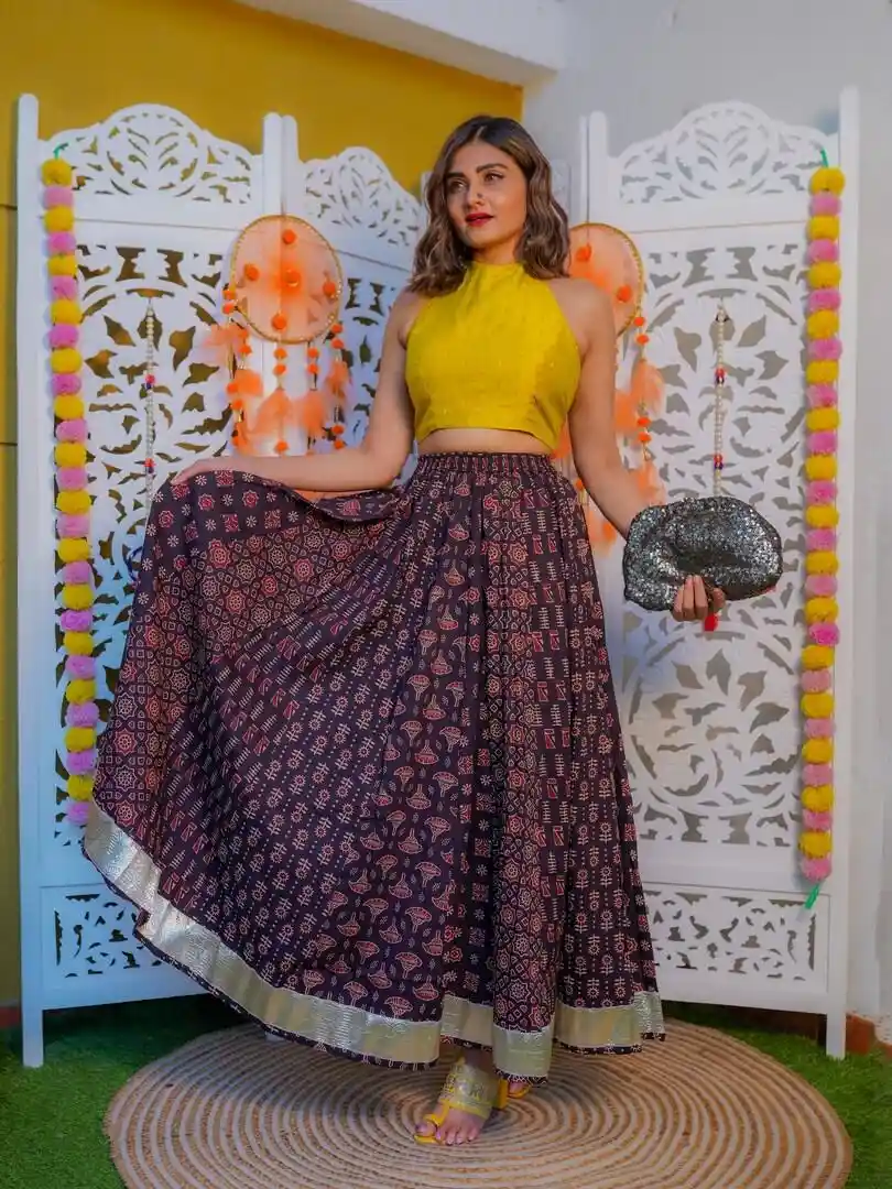 knee length long skirts for over 50