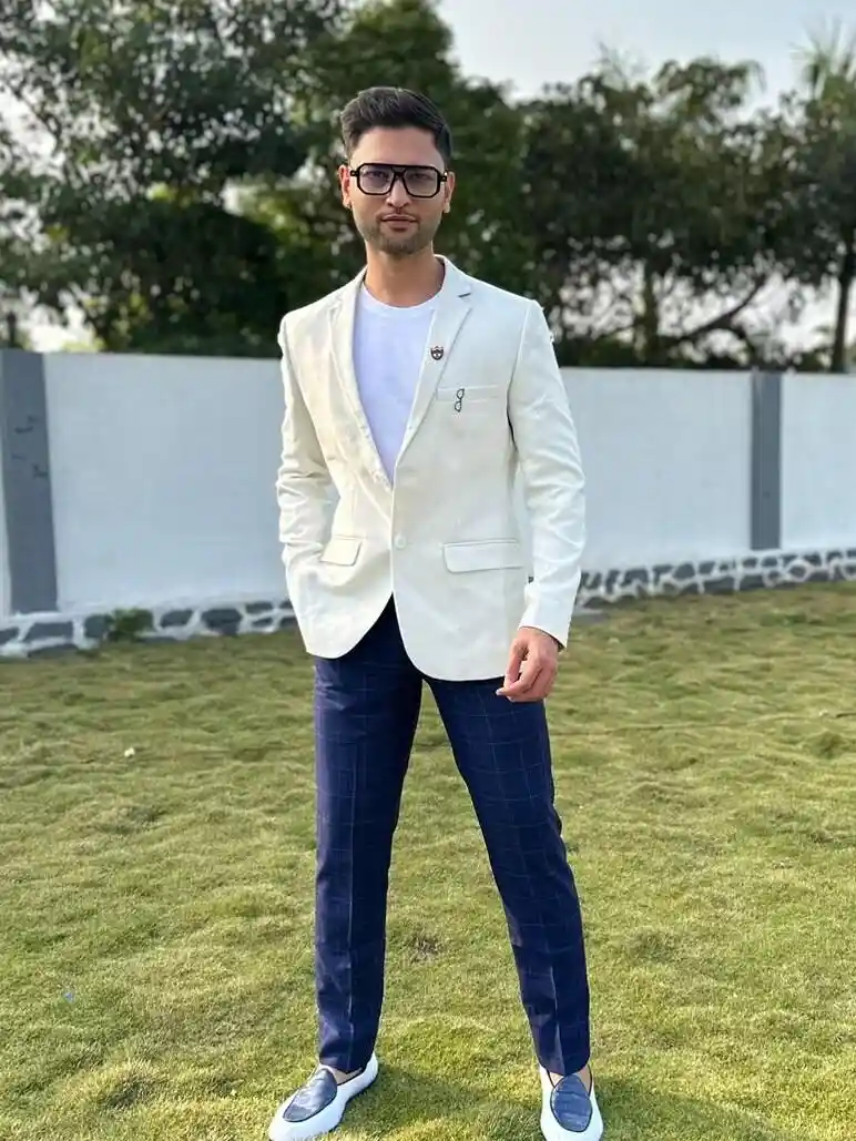 Buy XYXX Men White Pace Intellieaze Cotton Crew Neck T-shirt