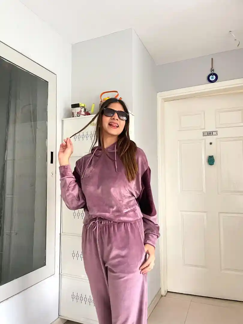 Buy The Roadster Lifestyle Velvet Co-Ords Co-Ords for Women