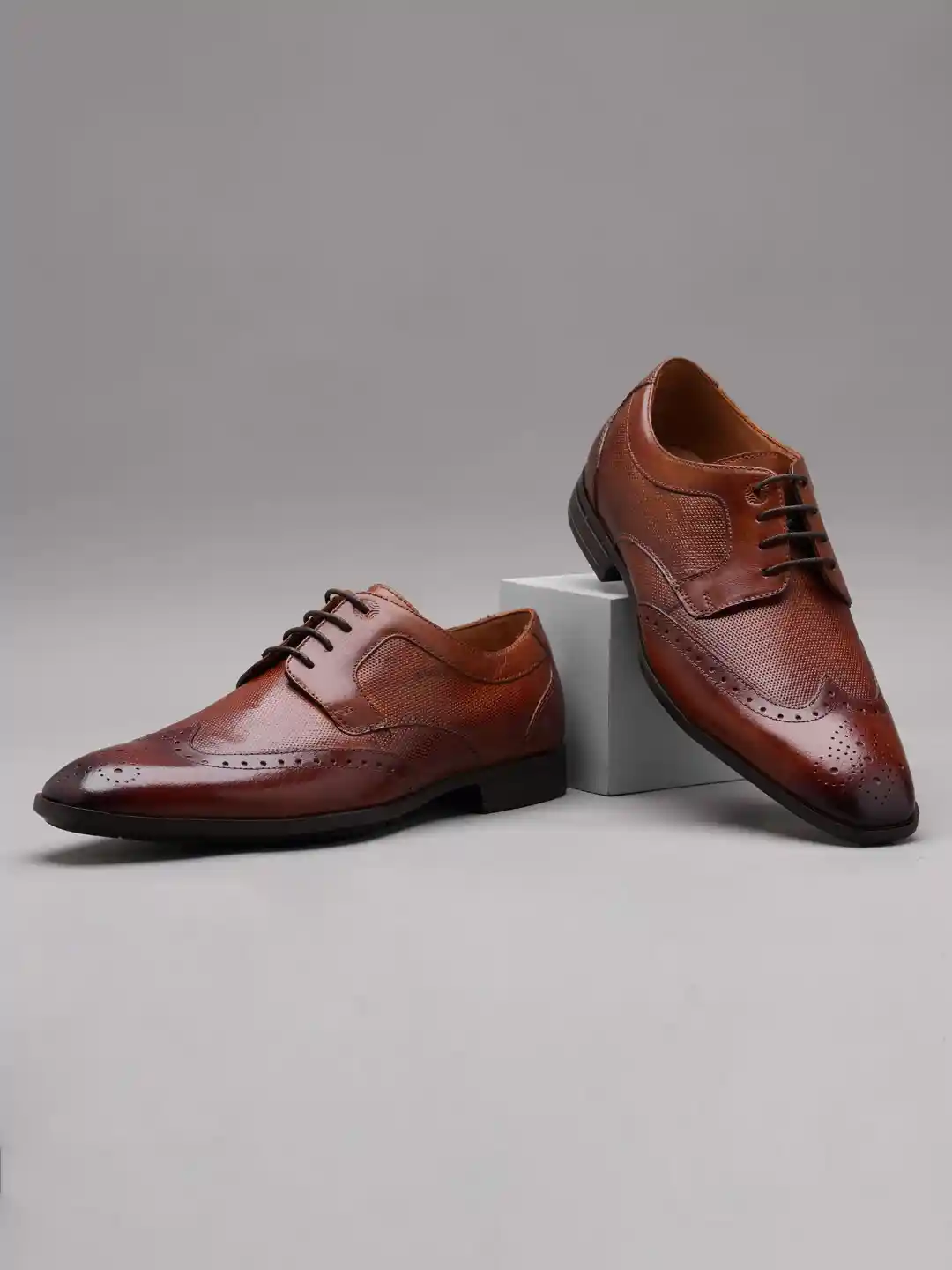 Dress Shoes Difference Between Oxfords And Brogues Buy Ruosh Men