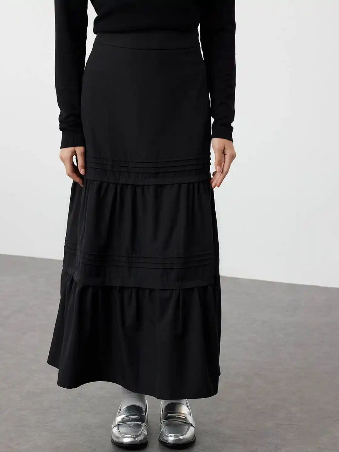 Trendyol Solid Tired Casual Maxi Skirt