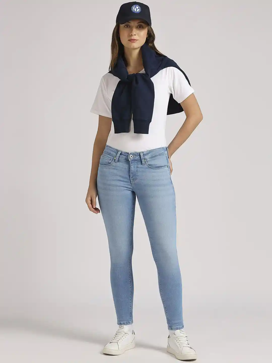 Pepe Jeans Women Skinny Fit Mid-Rise Heavy Fade Stretchable Jeans