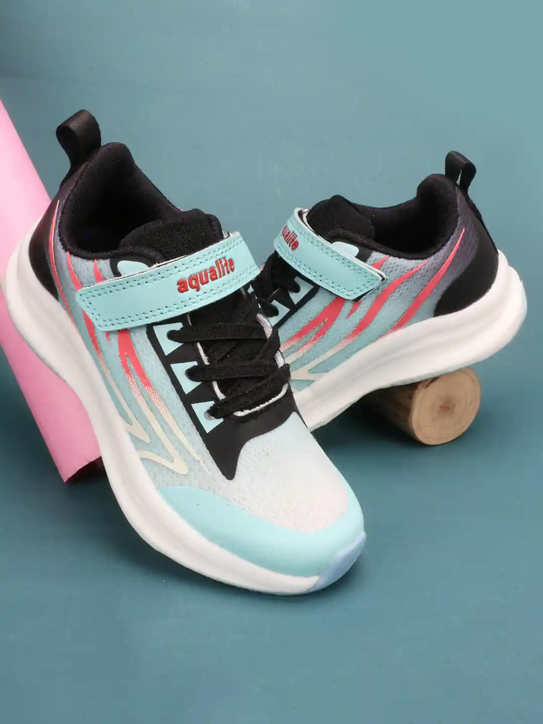 Aqualite Kids Colourblocked Sneakers