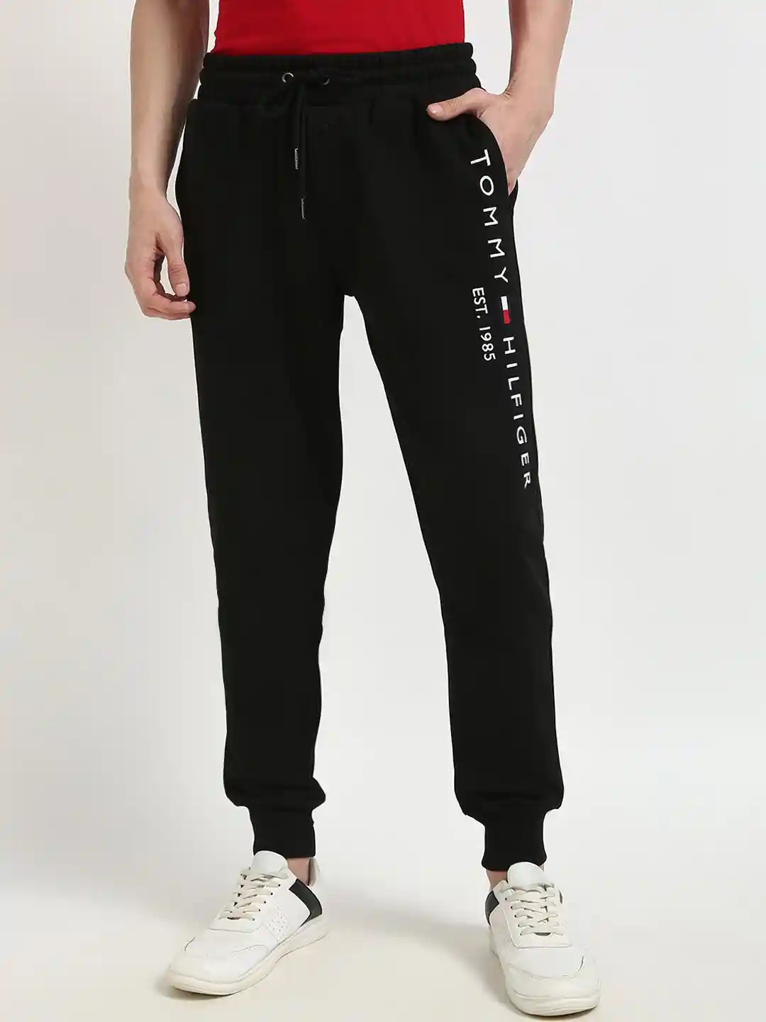 Tommy Hilfiger Men Typography Mid-Rise Joggers