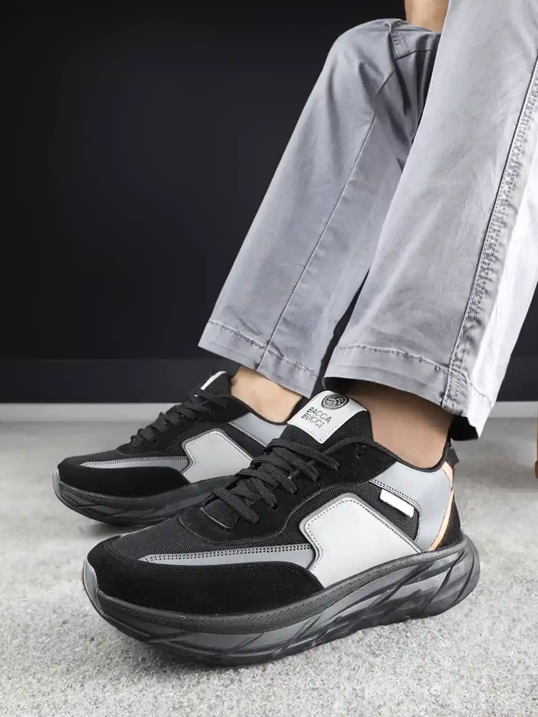 bacca bucci Men Colourblocked PU Round Toe Lace Ups Sneakers