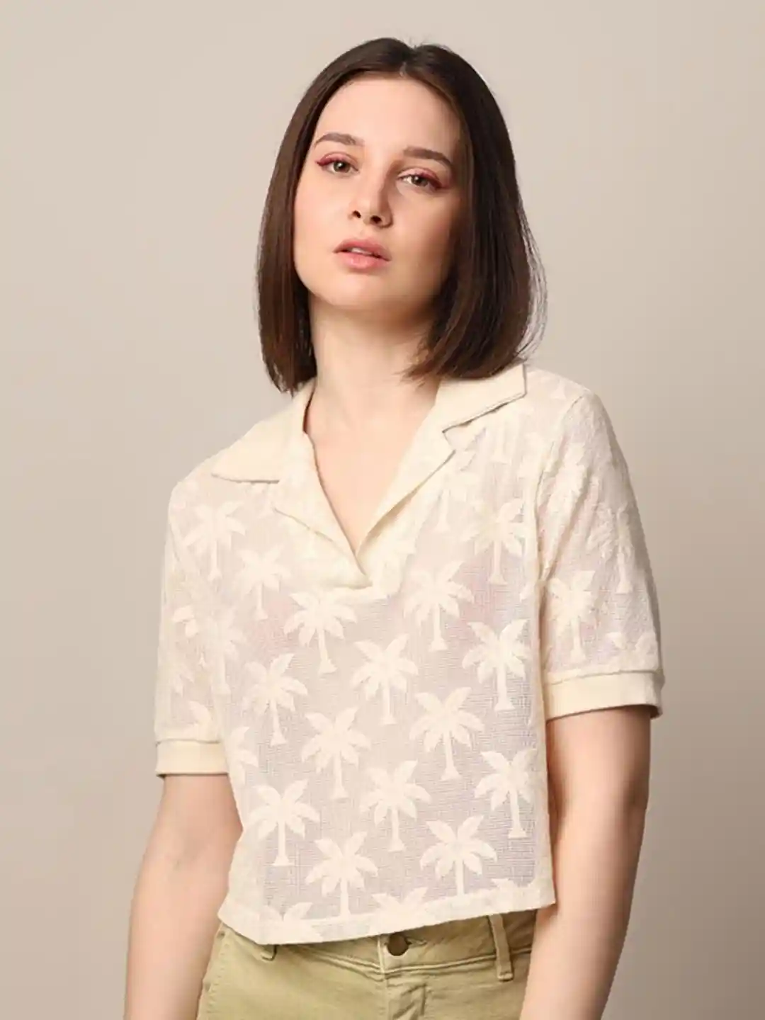 ONLY Women Floral Printed V-Neck Extended Sleeves Tropical Pockets T-shirt