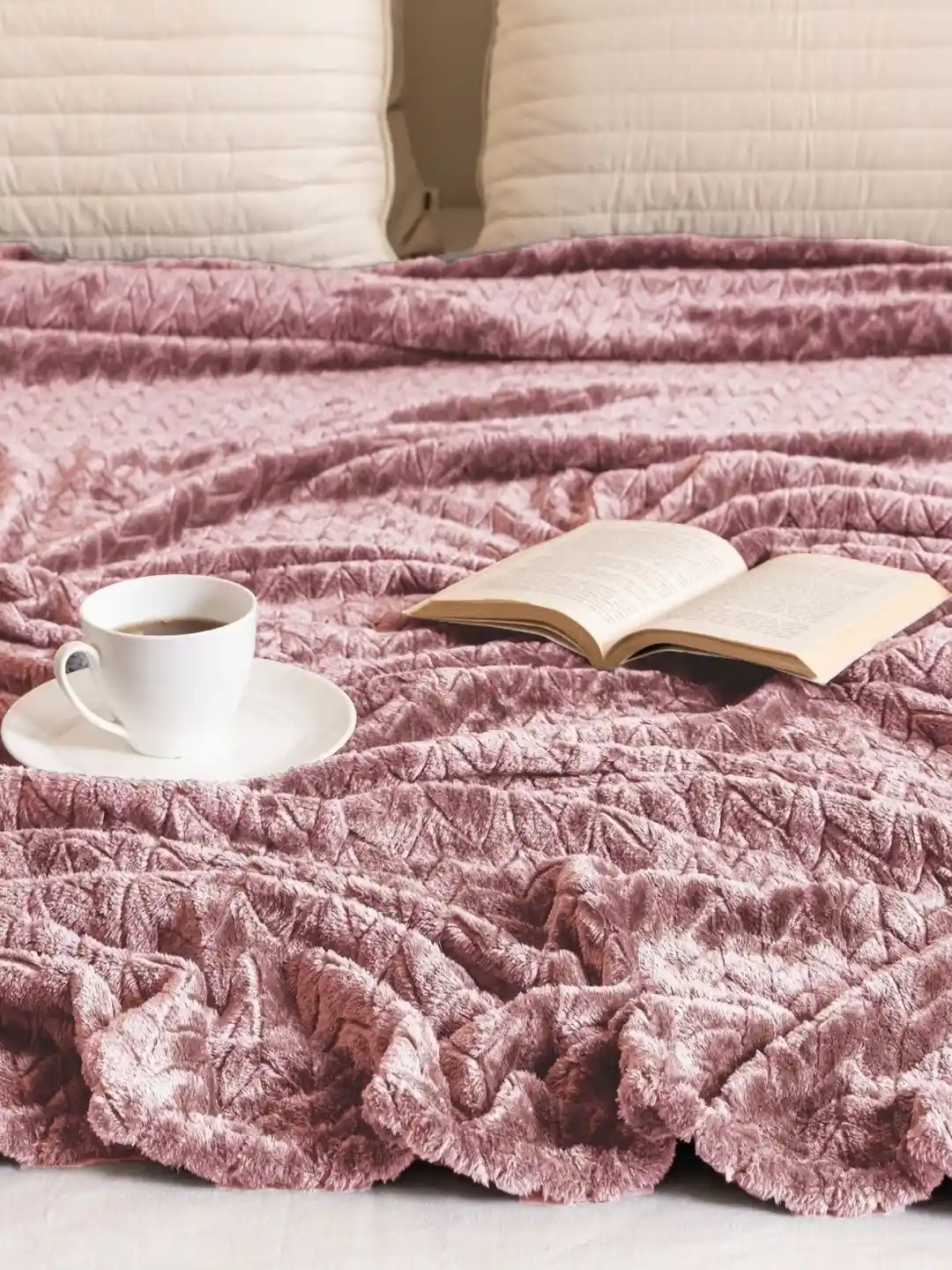 Buy HOMEMONDE Pink Geometric Fleece AC Room Single Bed Blanket