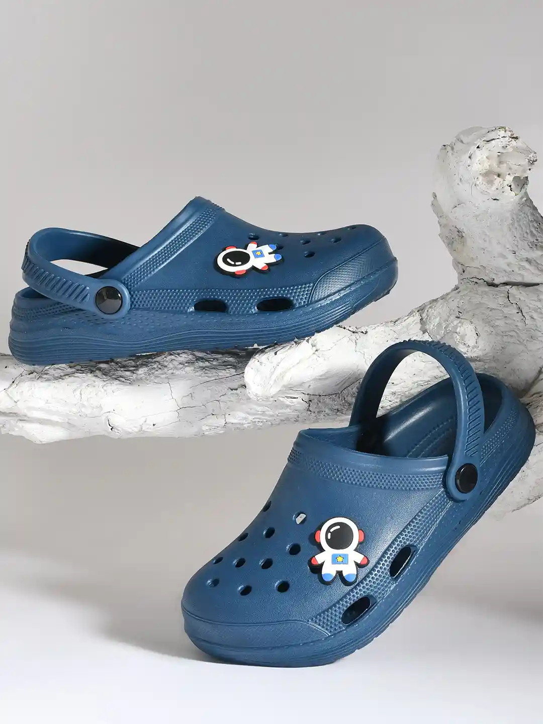 Buy Ajanta Boys Clogs Flip Flops for Boys 31604733 Myntra