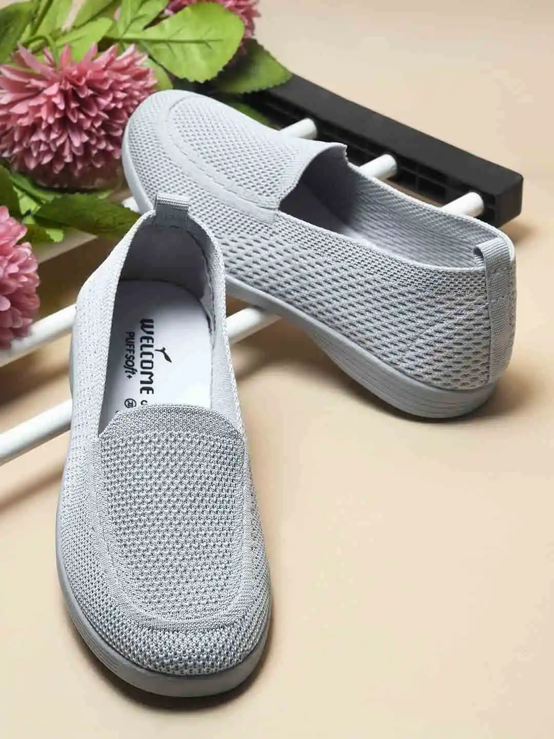 WELCOME Women Lightweight Comfortable Durable Anti-Skid Slip-On Running  Shoe