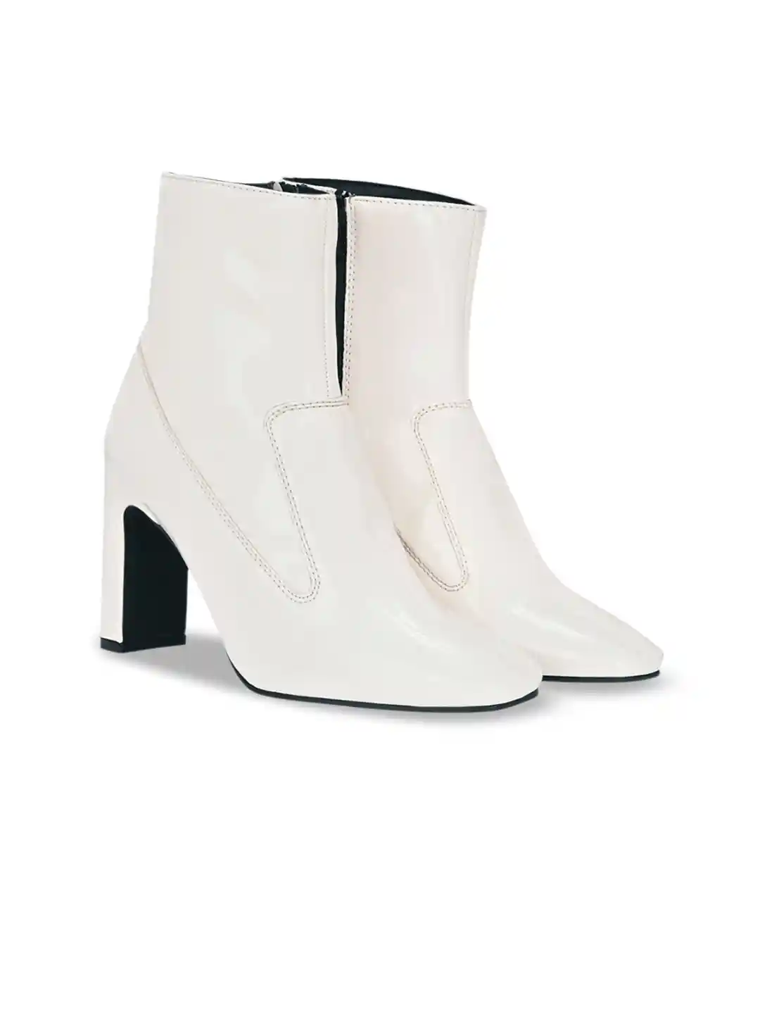 White Ladies Round Toe Ankle Boots White Mountain Ladies 1