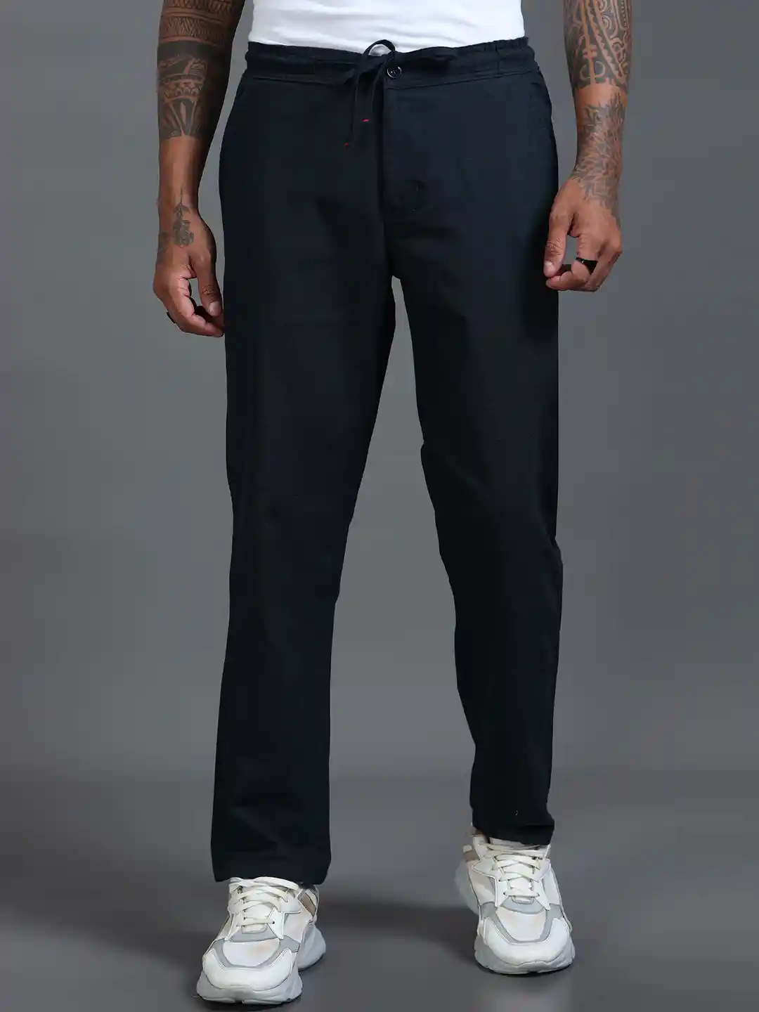 The Roadster Lifestyle Co Men Relaxed Fit Trousers