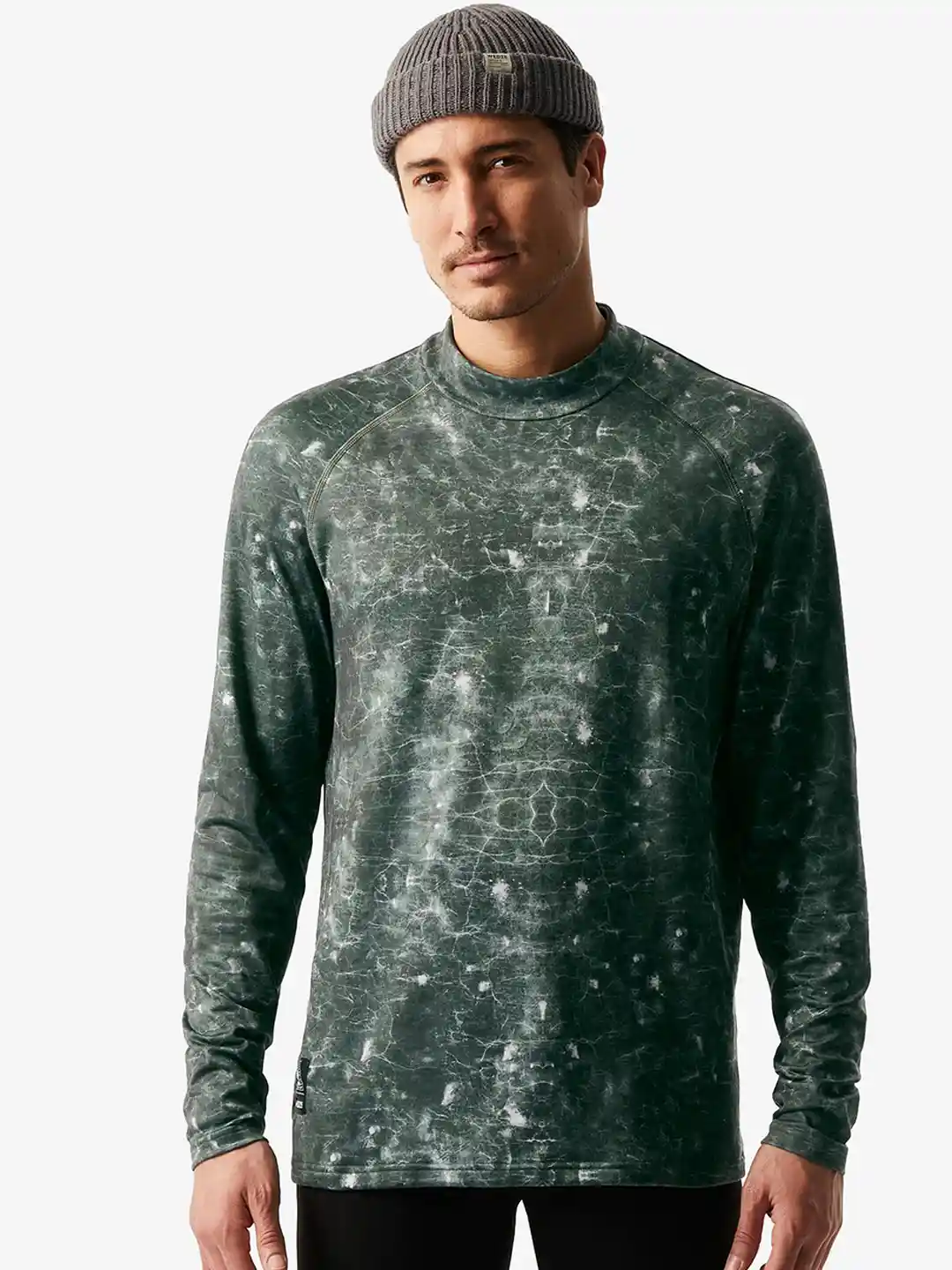 Buy Decathlon WEDZE Men Printed Loose Fit Base Layer Thermal Top