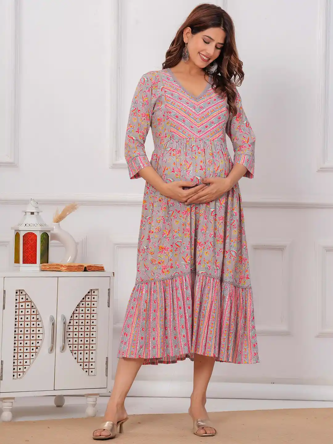 Meeranshi Women Cotton V-Neck Maternity Feeding Maxi Dress