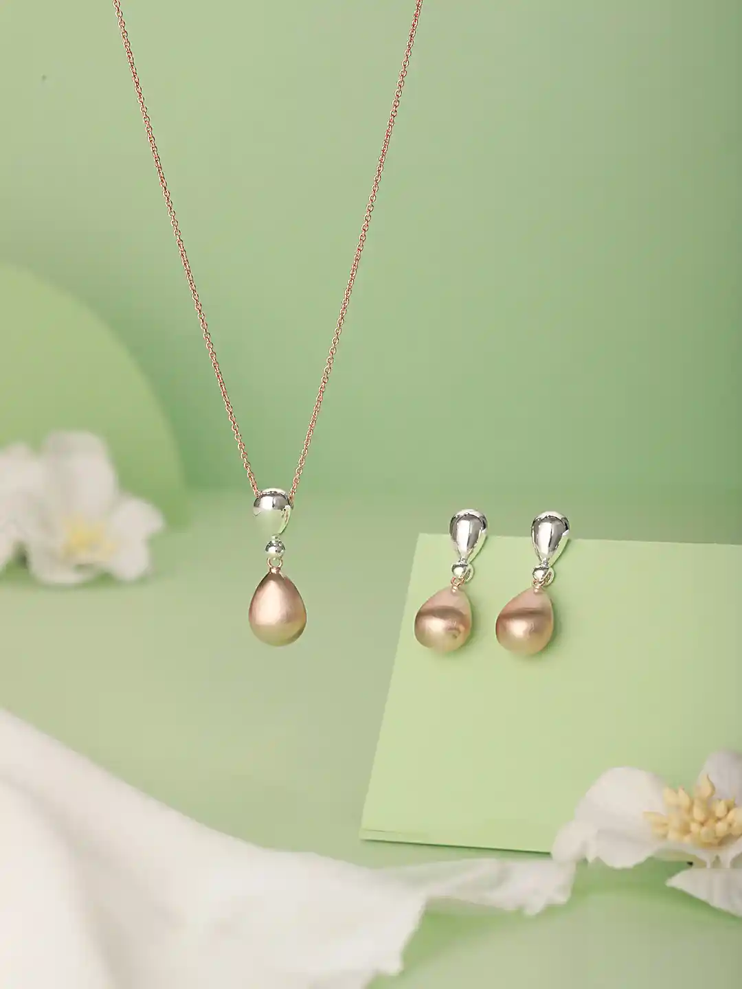 plated jewelry does rose gold jewelry tarnish