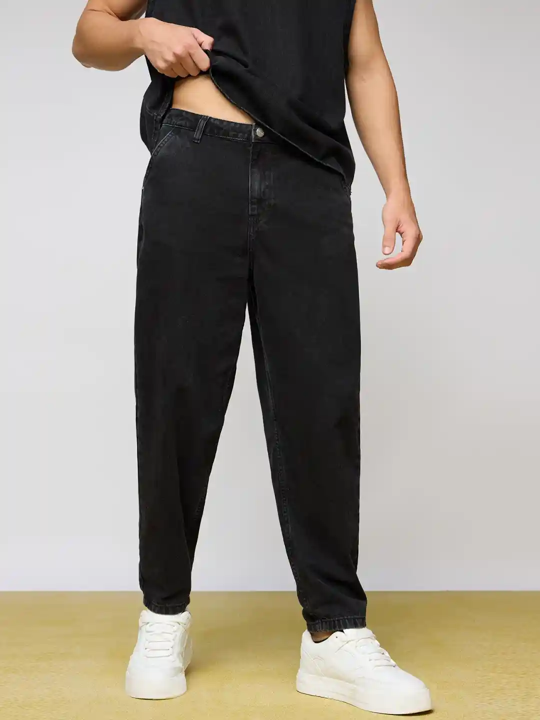 Buy FREAKINS Men Slouchy Fit High-Rise Cotton Jeans Jeans for