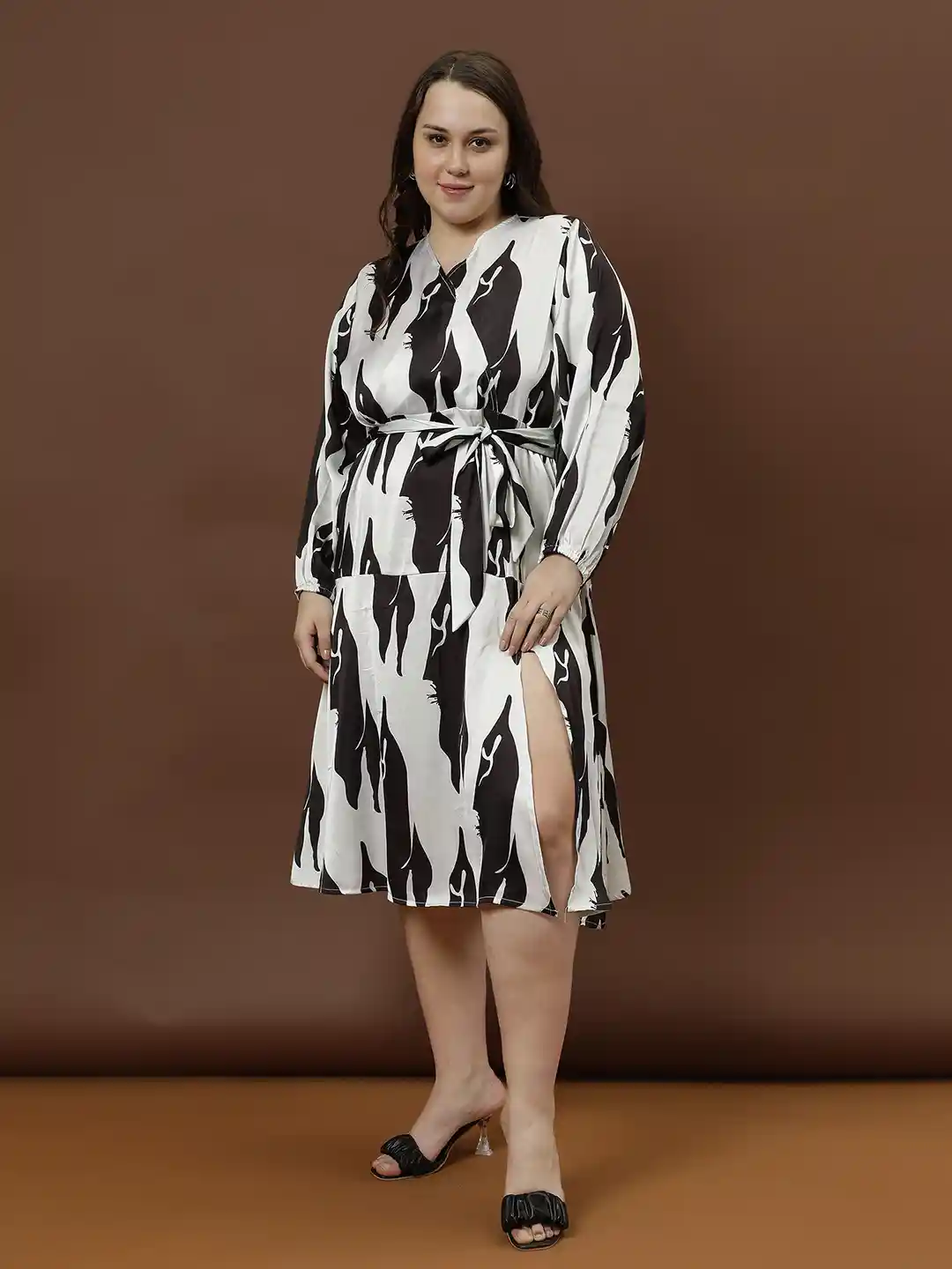 Buy Athena Plus Size Abstract Printed Puff Sleeve Satin Fit
