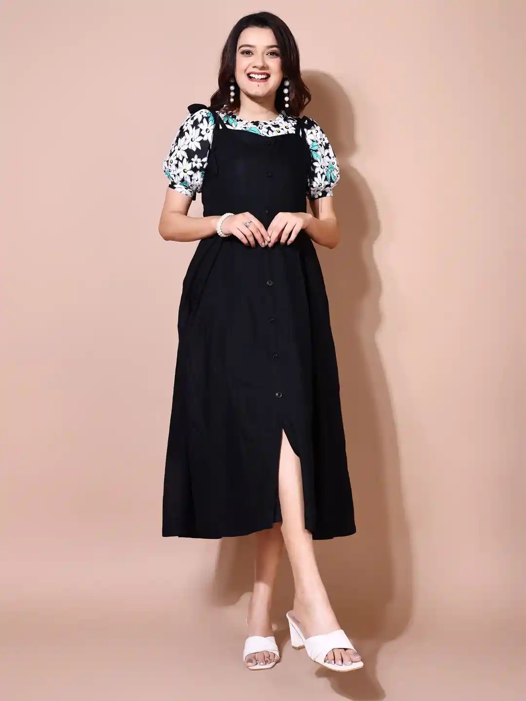 SHINISHA Women Floral Printed Puff Sleeve Pinafore Midi Dress