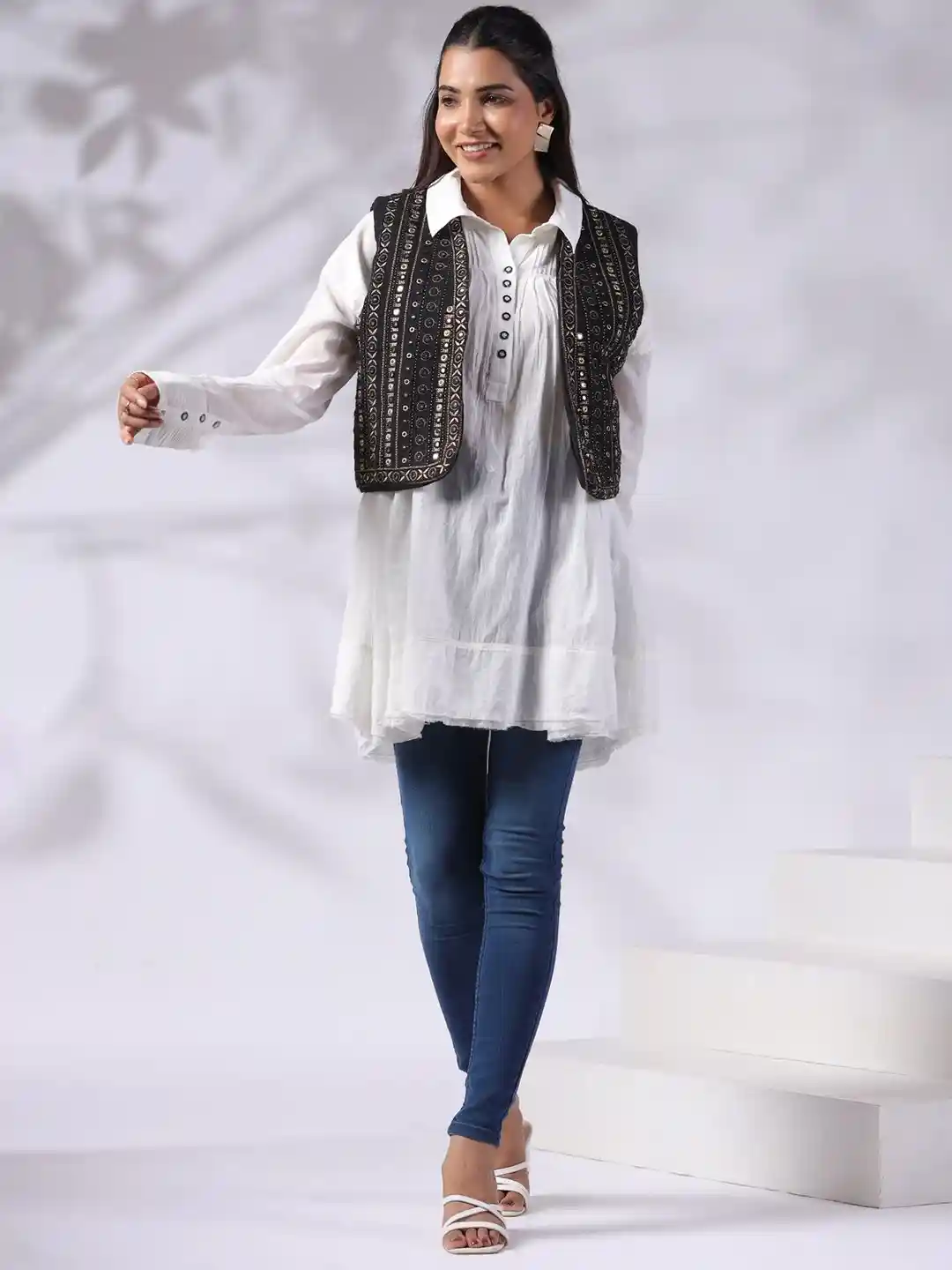 Nyaro Women Black Viscose Embroidered Beads Work Jacket