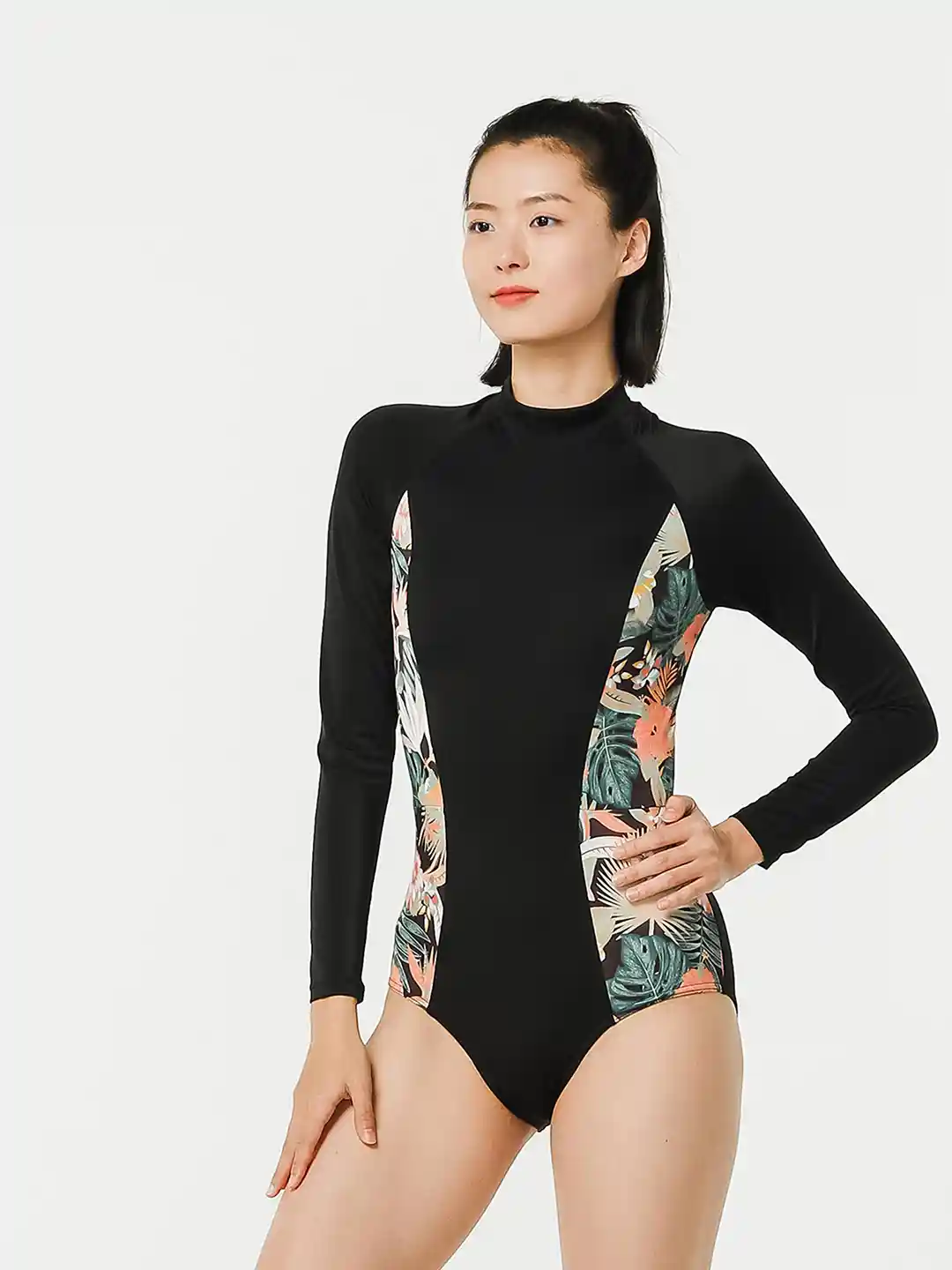 Buy Decathlon Olaian Women Black Floral Printed Full-Sleeve
