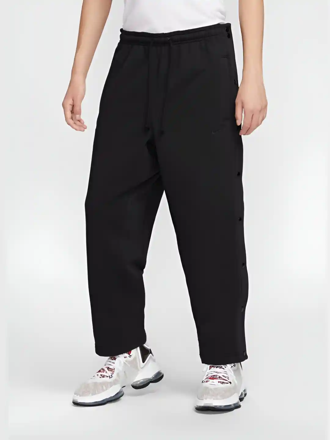 Buy Nike LeBron Men's Therma-FIT Standard Issue Basketball Pants