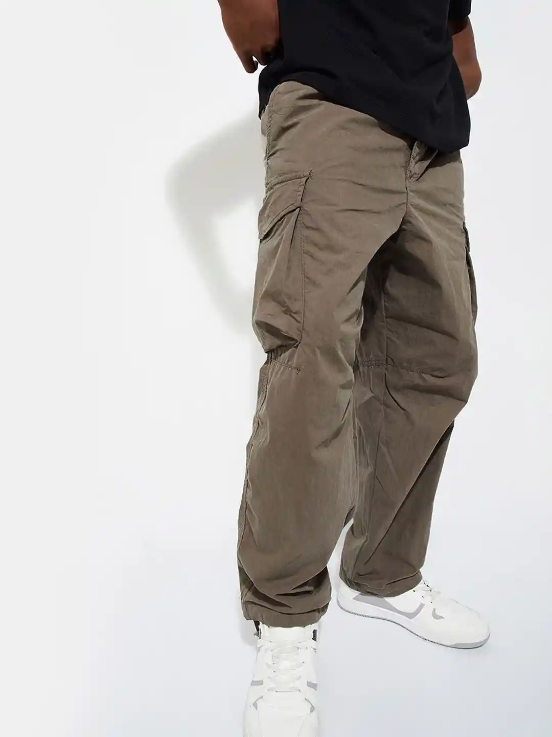 Men Air Force With Cargo Pants Nike Air Force 07 Leather Sneakers