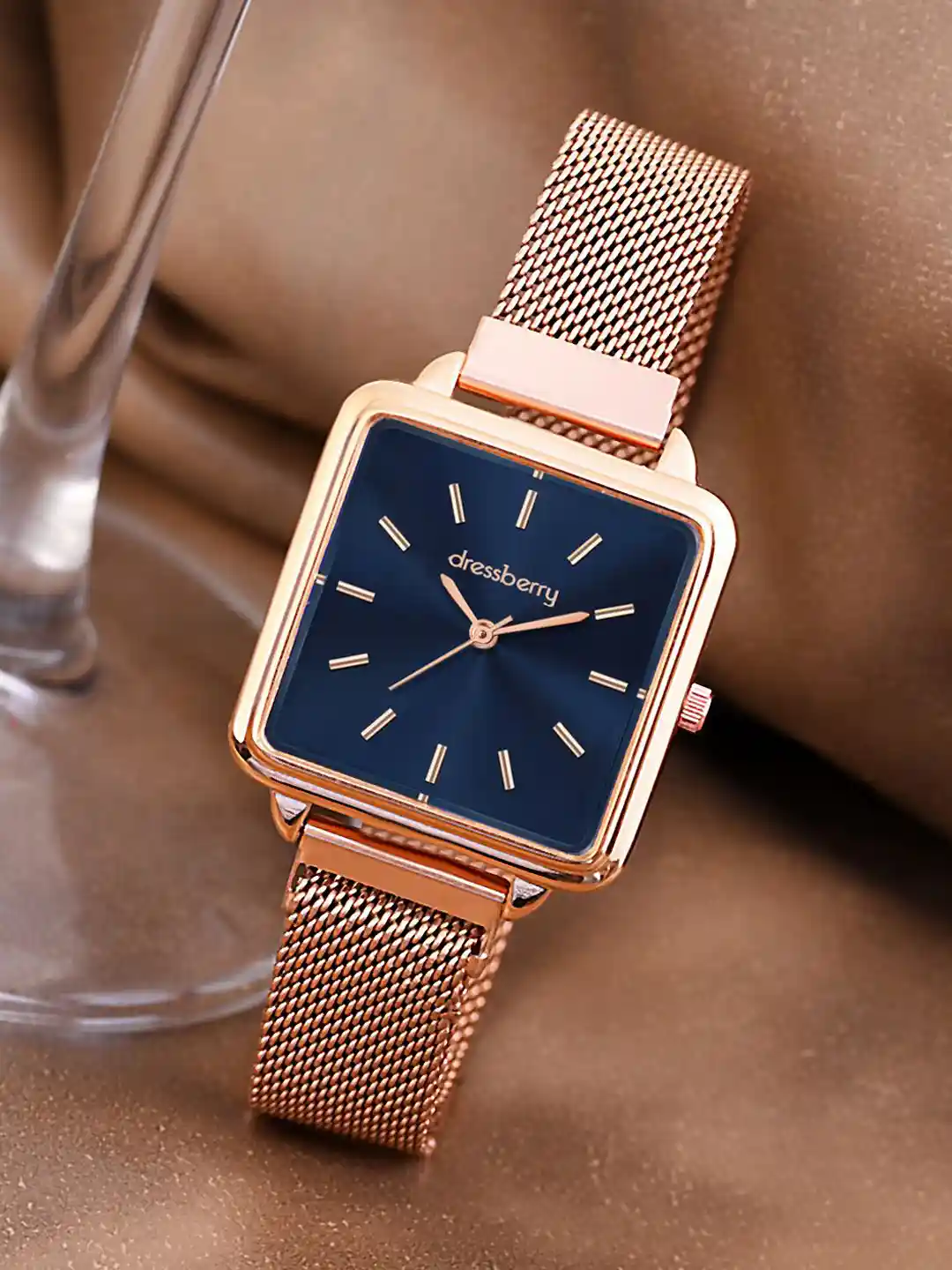 DressBerry Women Square Dial Straps Analogue Watch HOBDB-279-RG