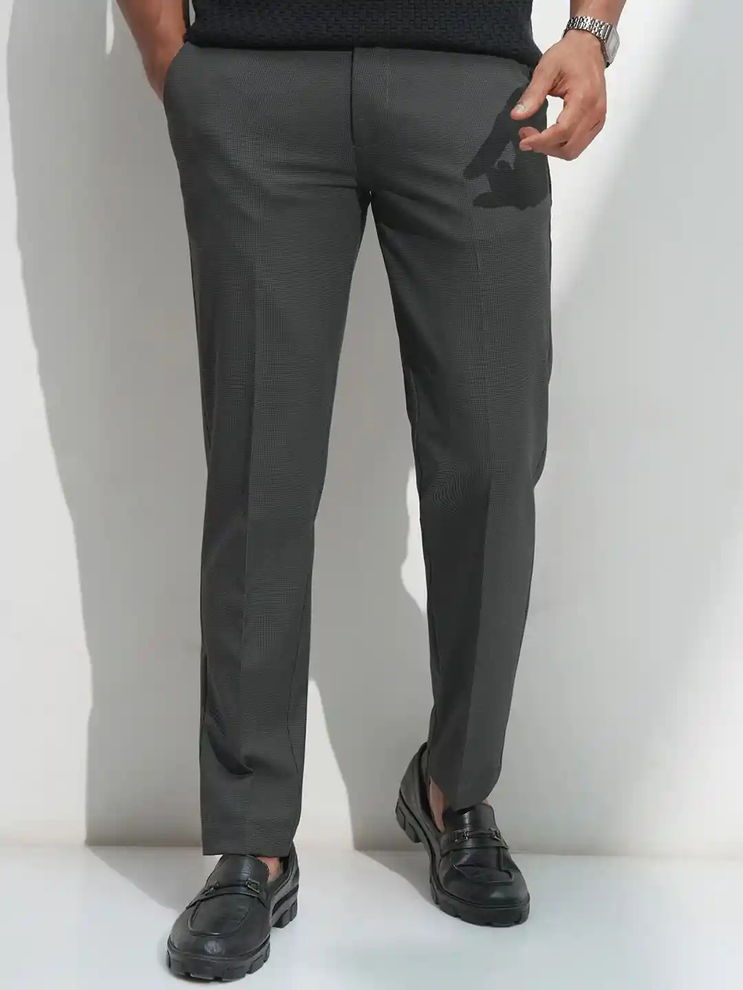 HIGHLANDER Men Checked Slim Fit Formal Trousers