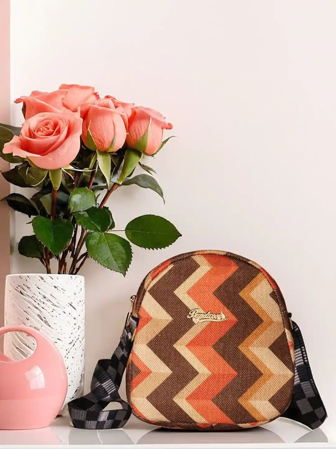 BANDICOOT Women Printed Sling Bag