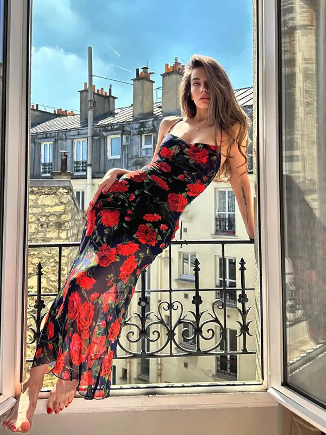 Halter Neck Line Front And Back Dress Tied StyleCast Red Black