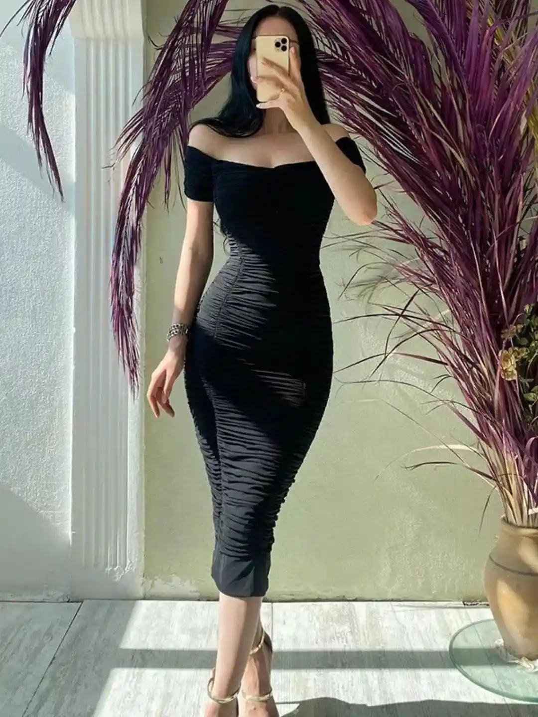 black bodycon dress off the shoulder Princess Polly Women's Taylon Off the Shoulder Long Sleeve Minidress - Black