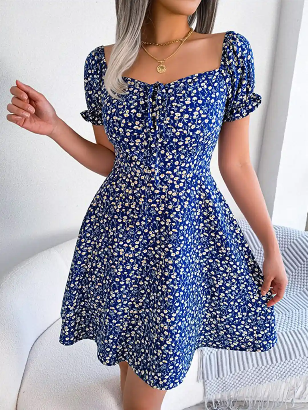 Buy StyleCast x Revolte Floral Printed Sweetheart Neck Puff