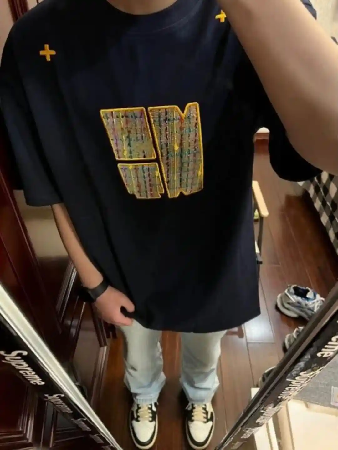 StyleCast Black Yellow Graphic Printed T-shirt