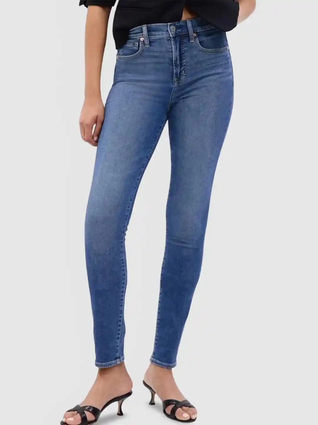 GAP Women High-Rise Skinny Fit Light Fade Jeans