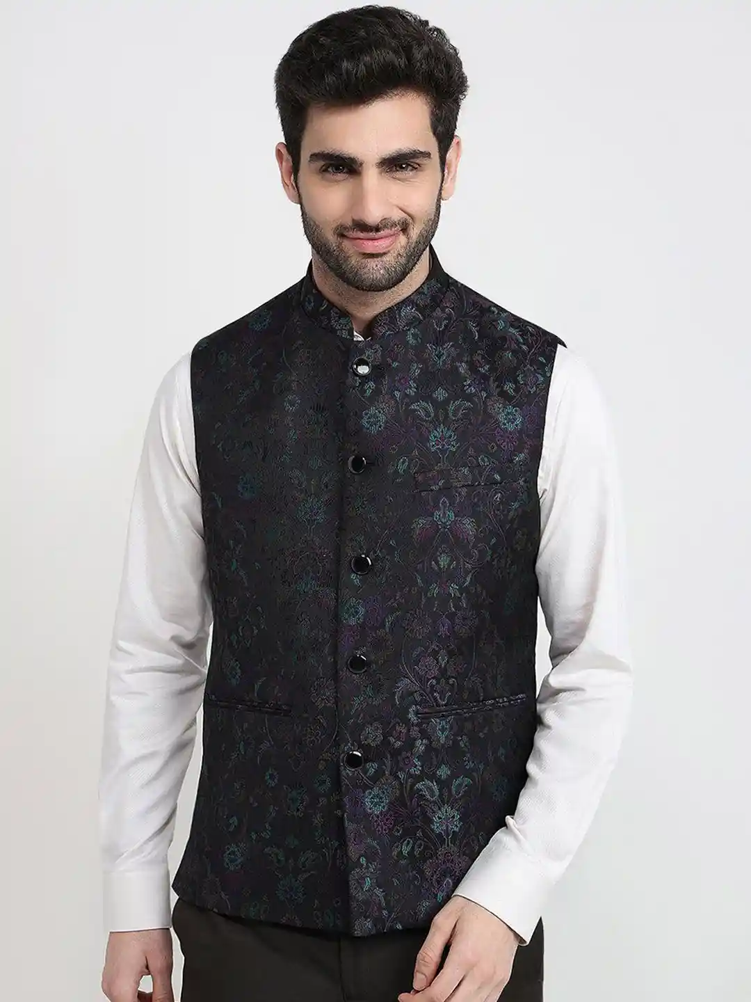 Buy Raymond Black Contemporary Fit Sleeveless Waist Coat
