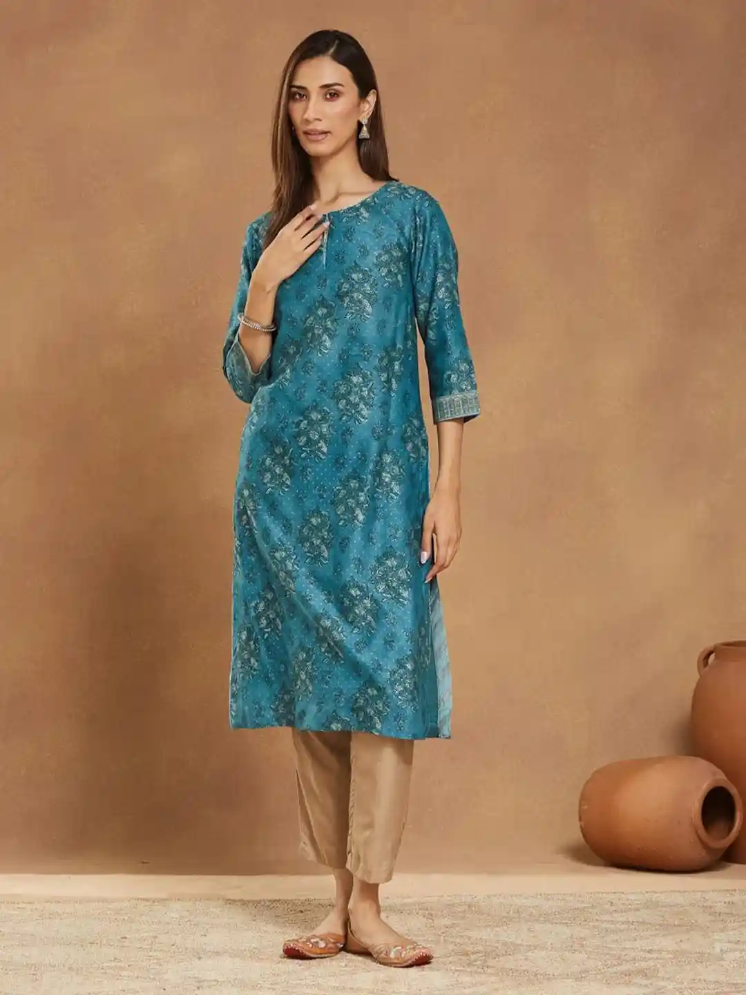 Fabindia Women Floral Printed Festive Straight Kurta