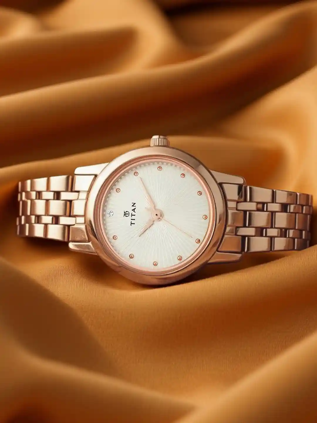 Buy Titan Titan Dress Women Silver Analogue watch 2593WM01