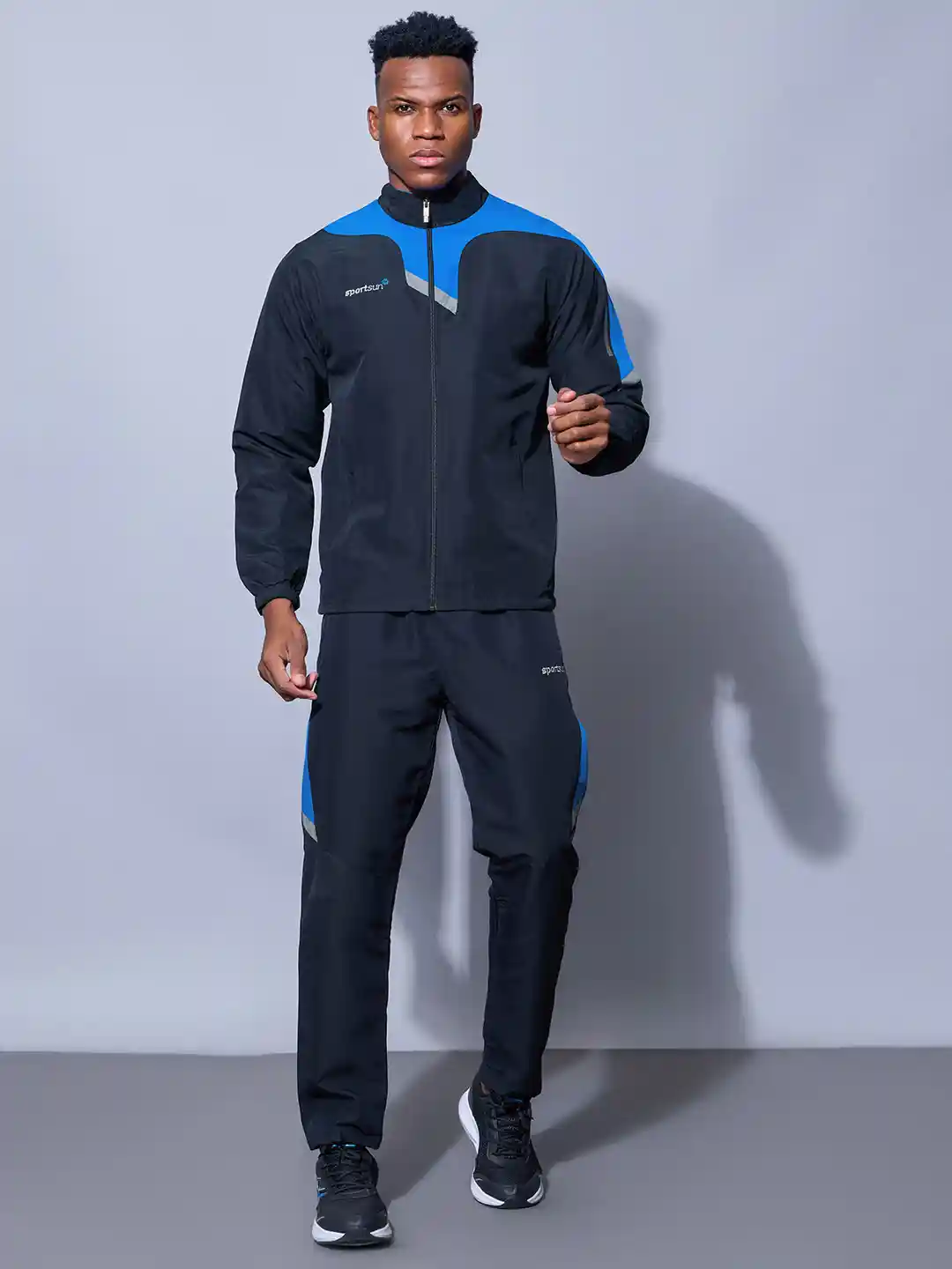 SPORT SUN Men Colourblocked Jacket With Trousers Tracksuit