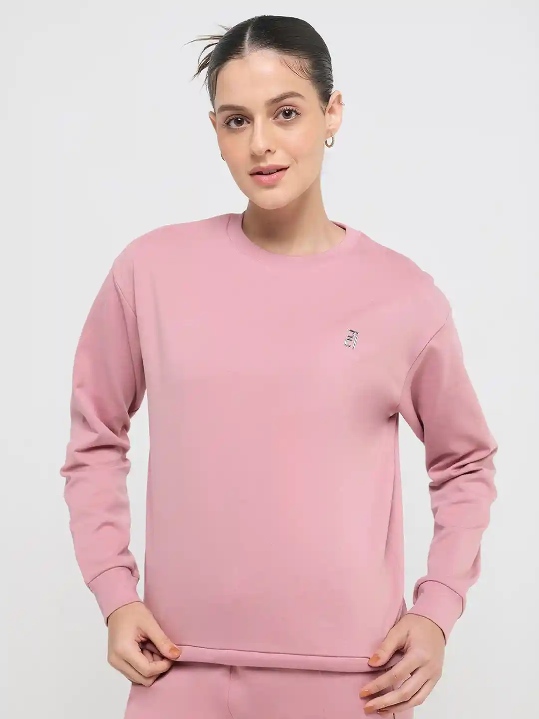 Hunnit Women Crew Neck Relaxed Fit Drop Shoulder Sleeves Cotton Sweatshirt