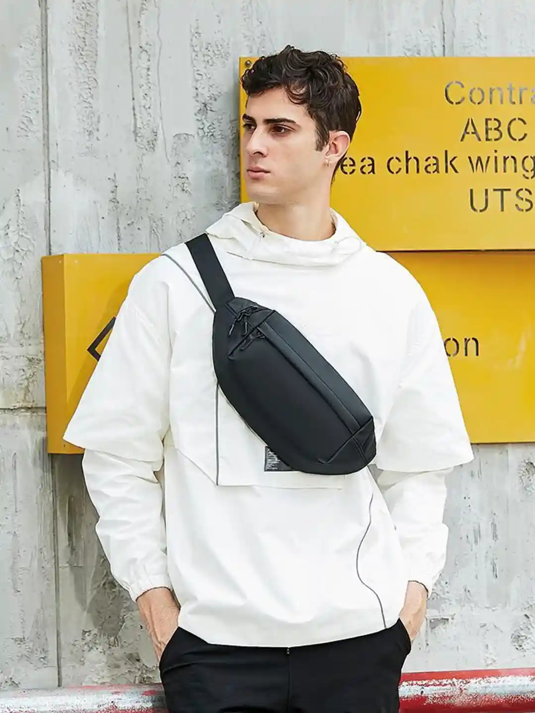 Mast Harbour Men Waist Pouch