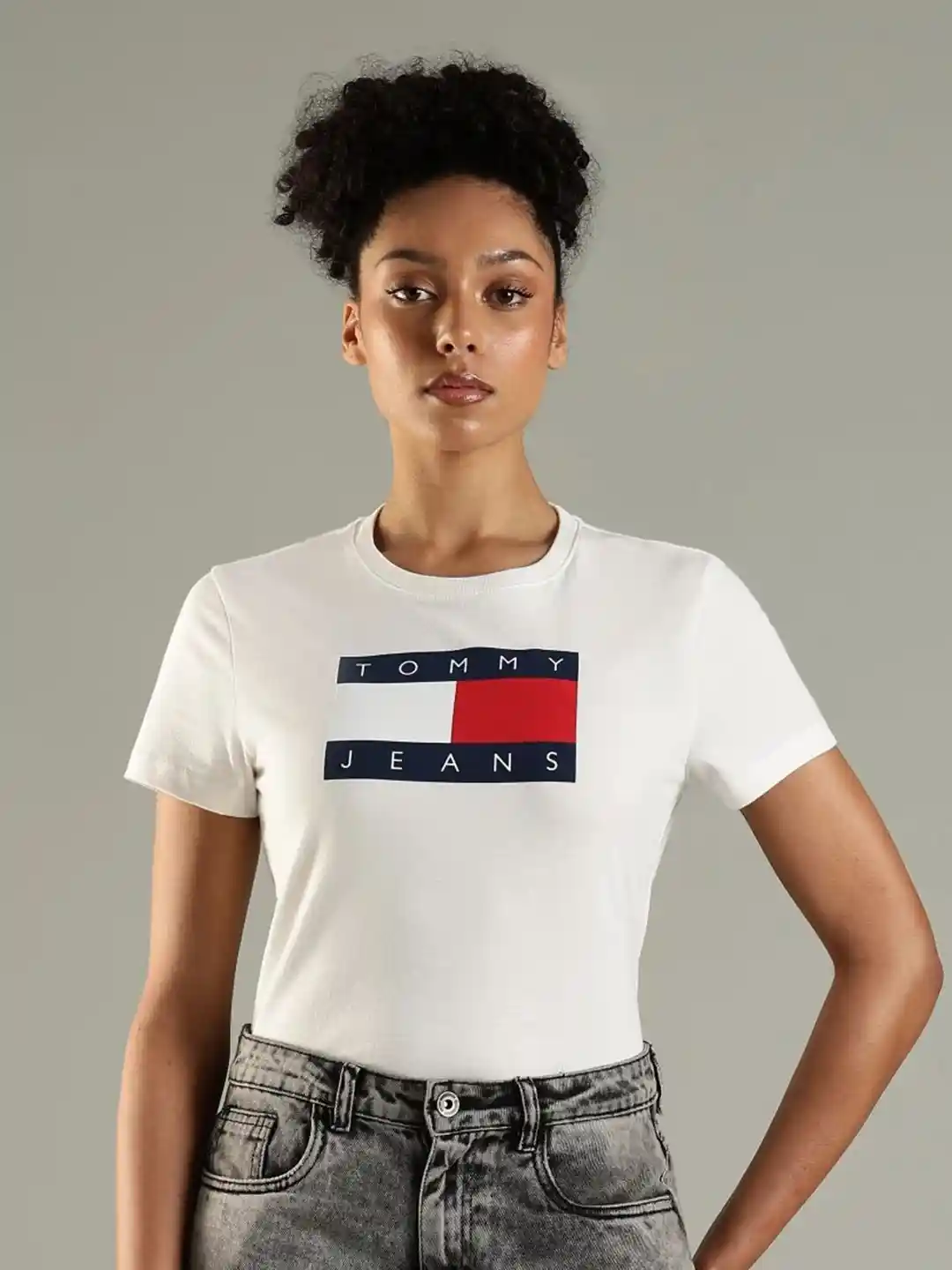 Tommy Hilfiger Women Solid Round Neck Cotton T-shirt