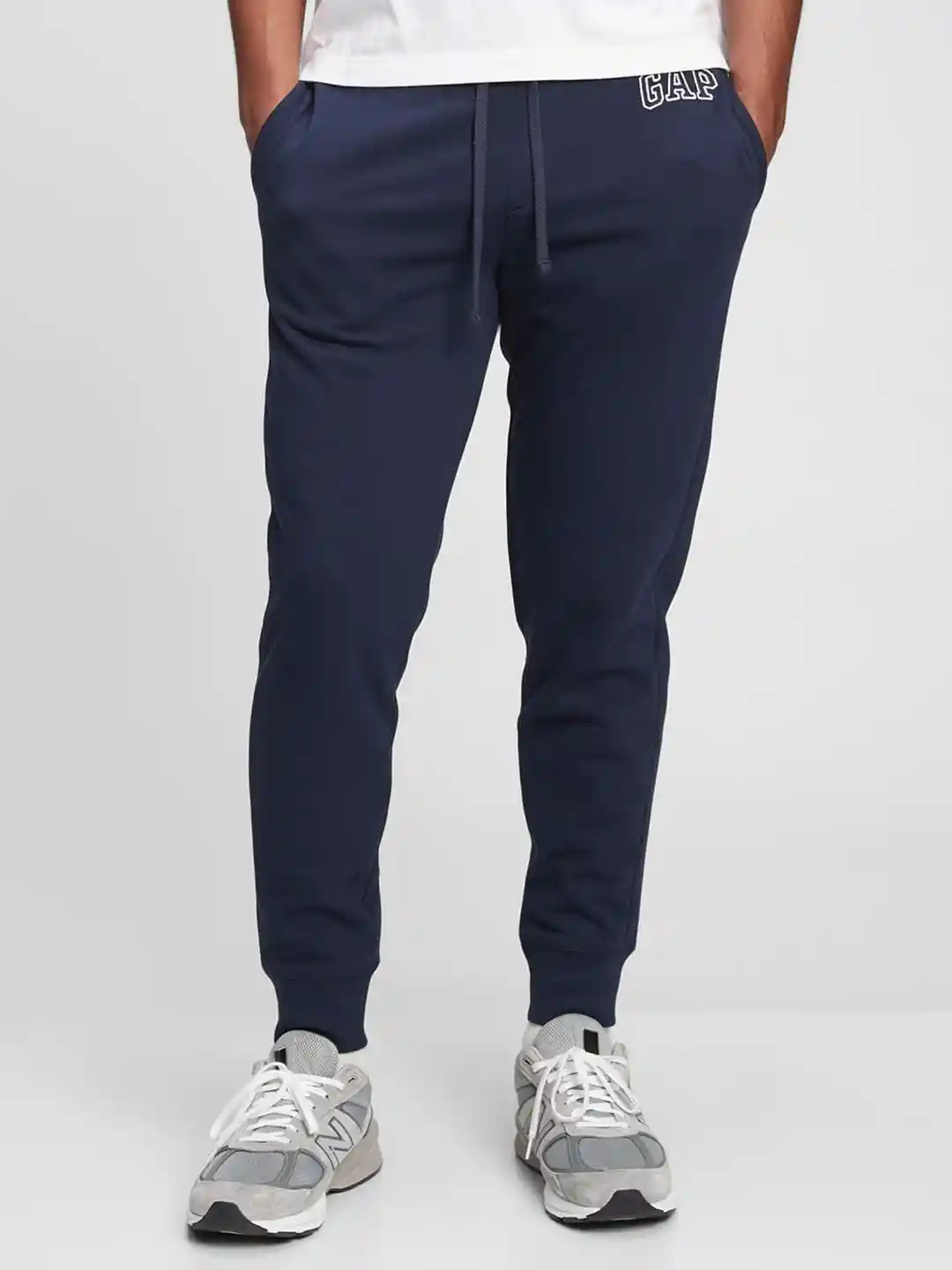 Buy GAP Men V-Heritage Logo Jogger Track Pants Track Pants for