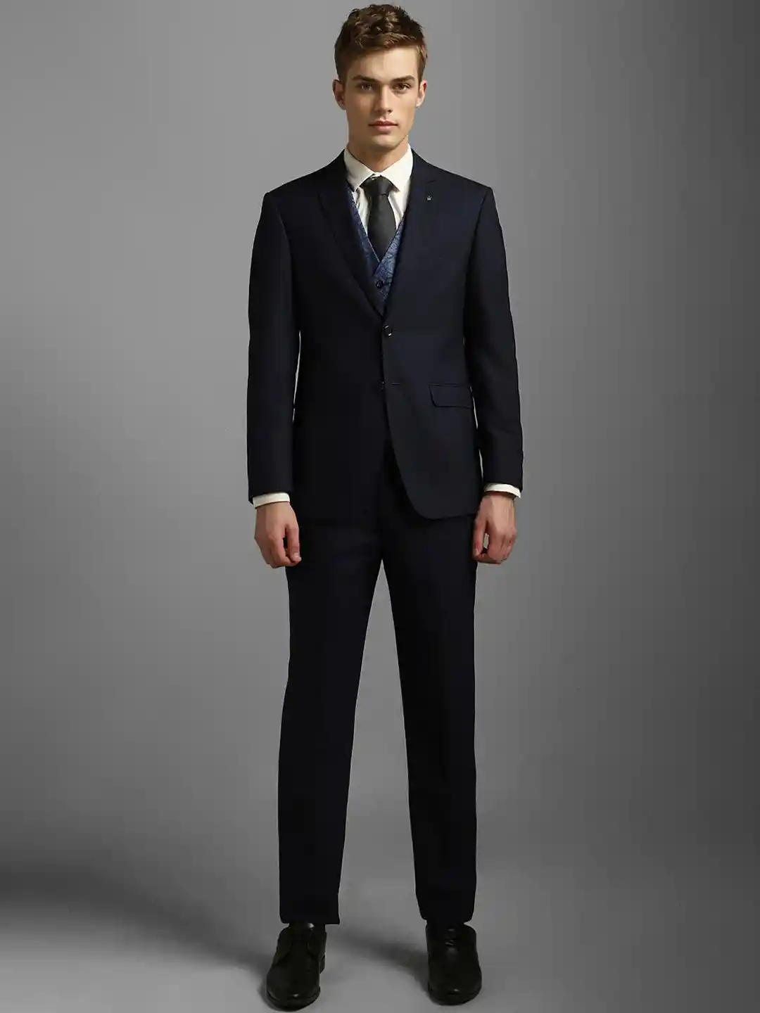 Louis Philippe Men Slim-Fit Single-Breasted Three-Piece Suits