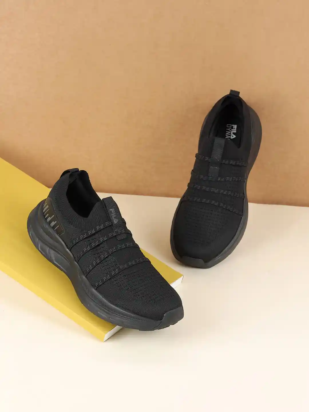 Non Slip Fila Sneakers Mens Black Buy FILA EASE QUAD Men Slip-On