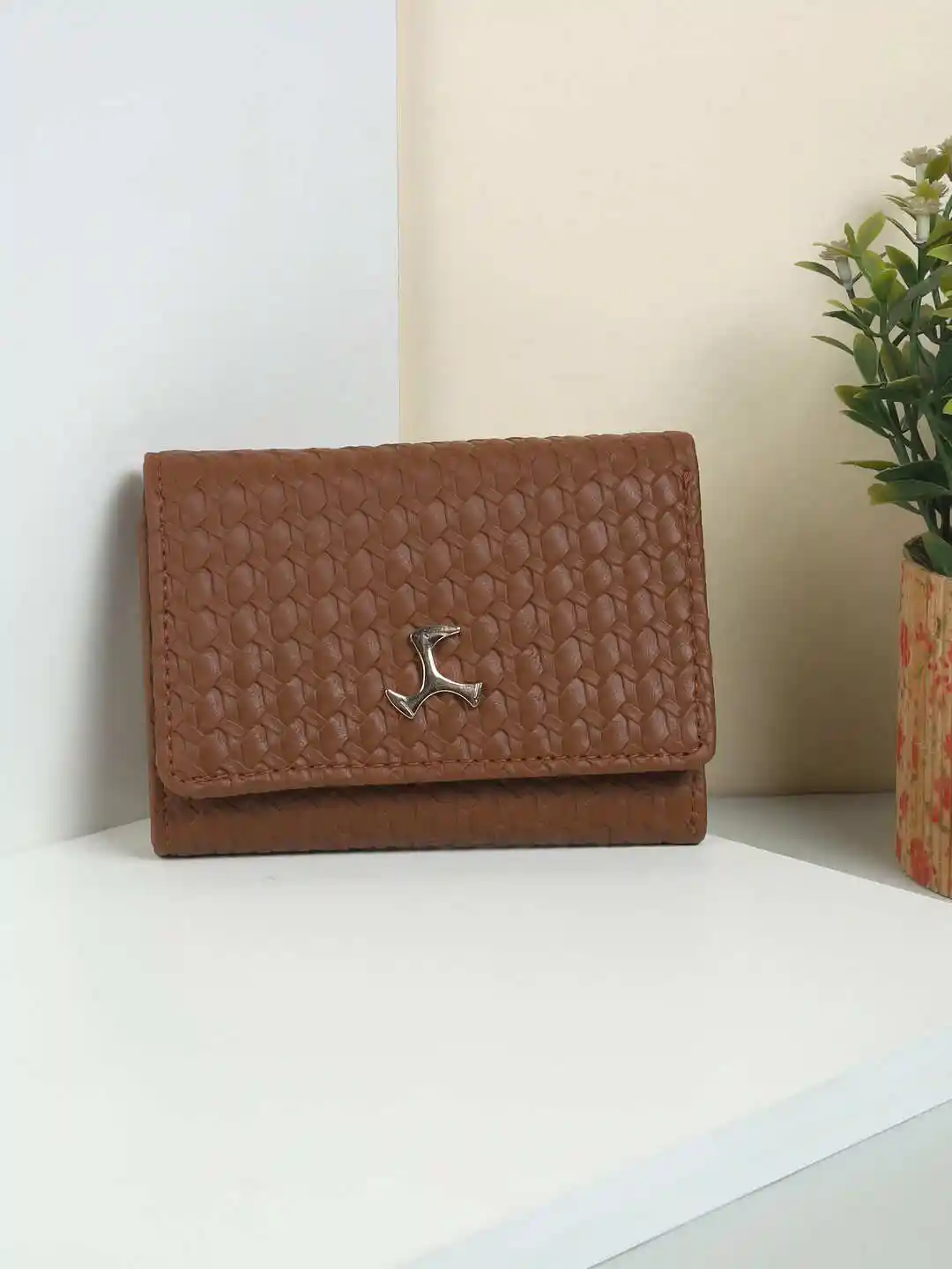 Buy Mochi Women Wallets Wallets for Women 32501834 Myntra