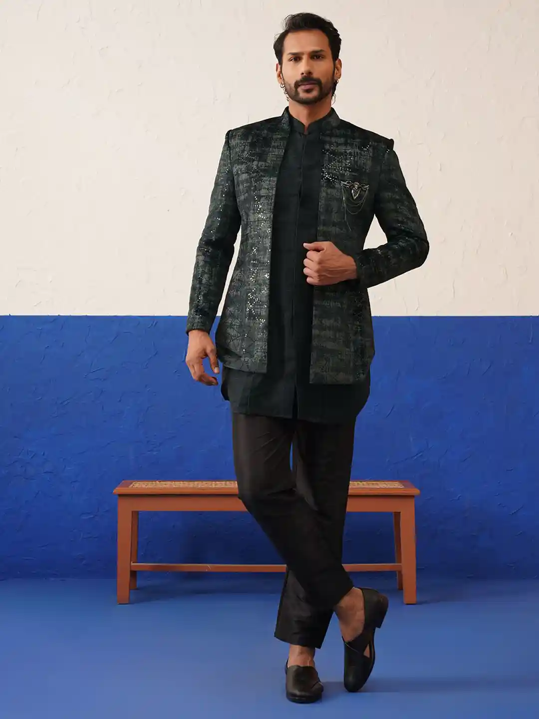 Buy Men self-textured velvet fabric Sherwani Set