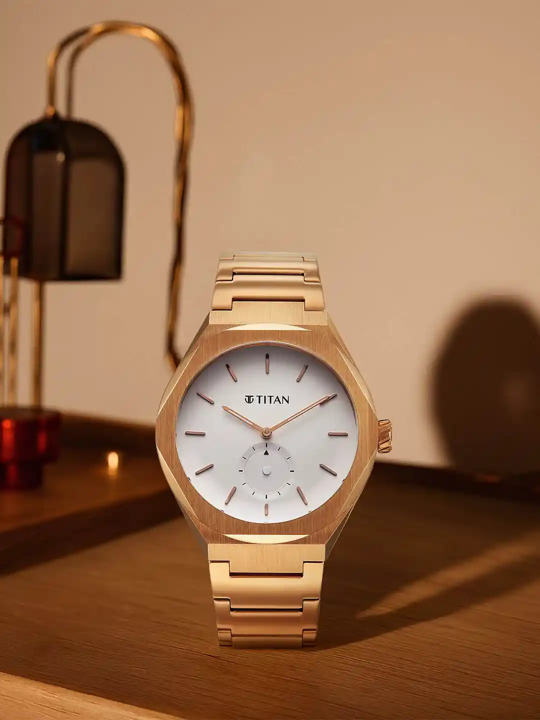 Titan Classique Contour Quartz Round Dial Men's Analog Watch 90210WM01