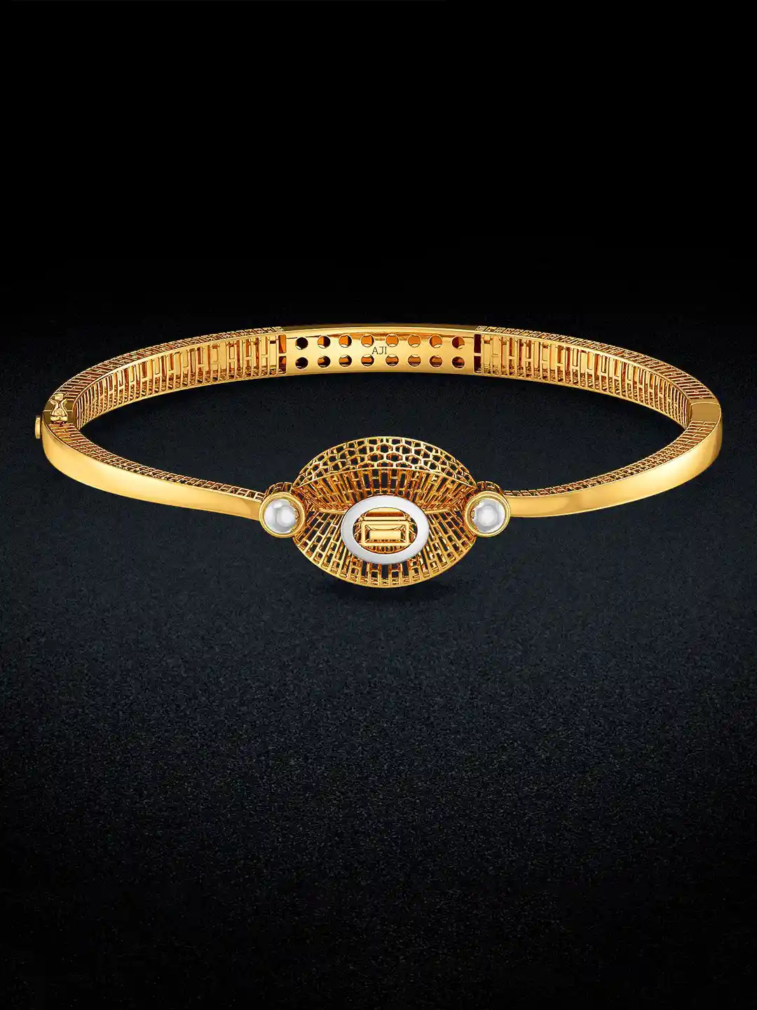 New Joyalukkas Bracelets Joyalukkas Bangle Type Bracelet Gold With