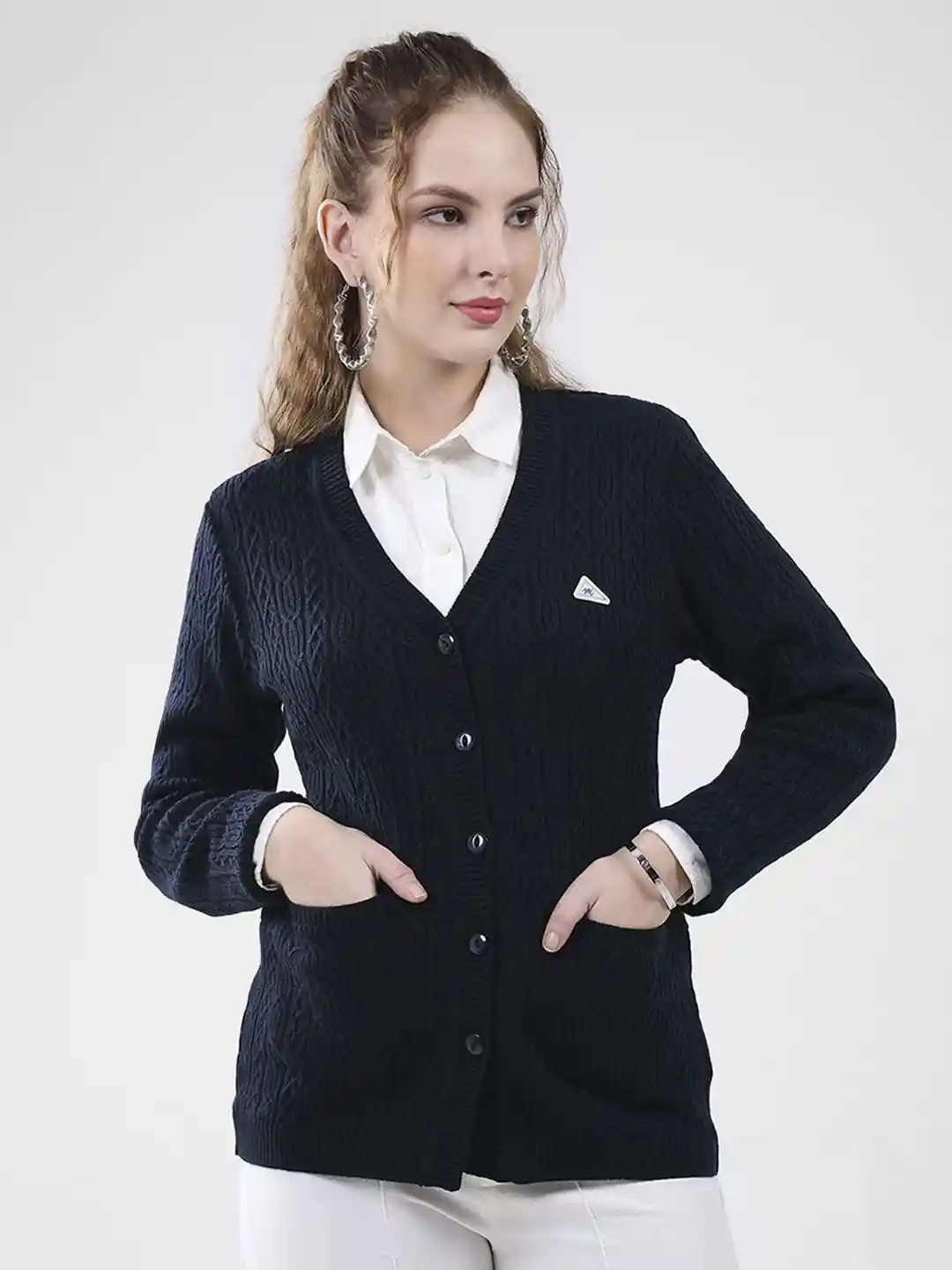 Monte Carlo Women Cable Knit Knit V Neck Full Sleeves Woollen Cardigan  Sweaters